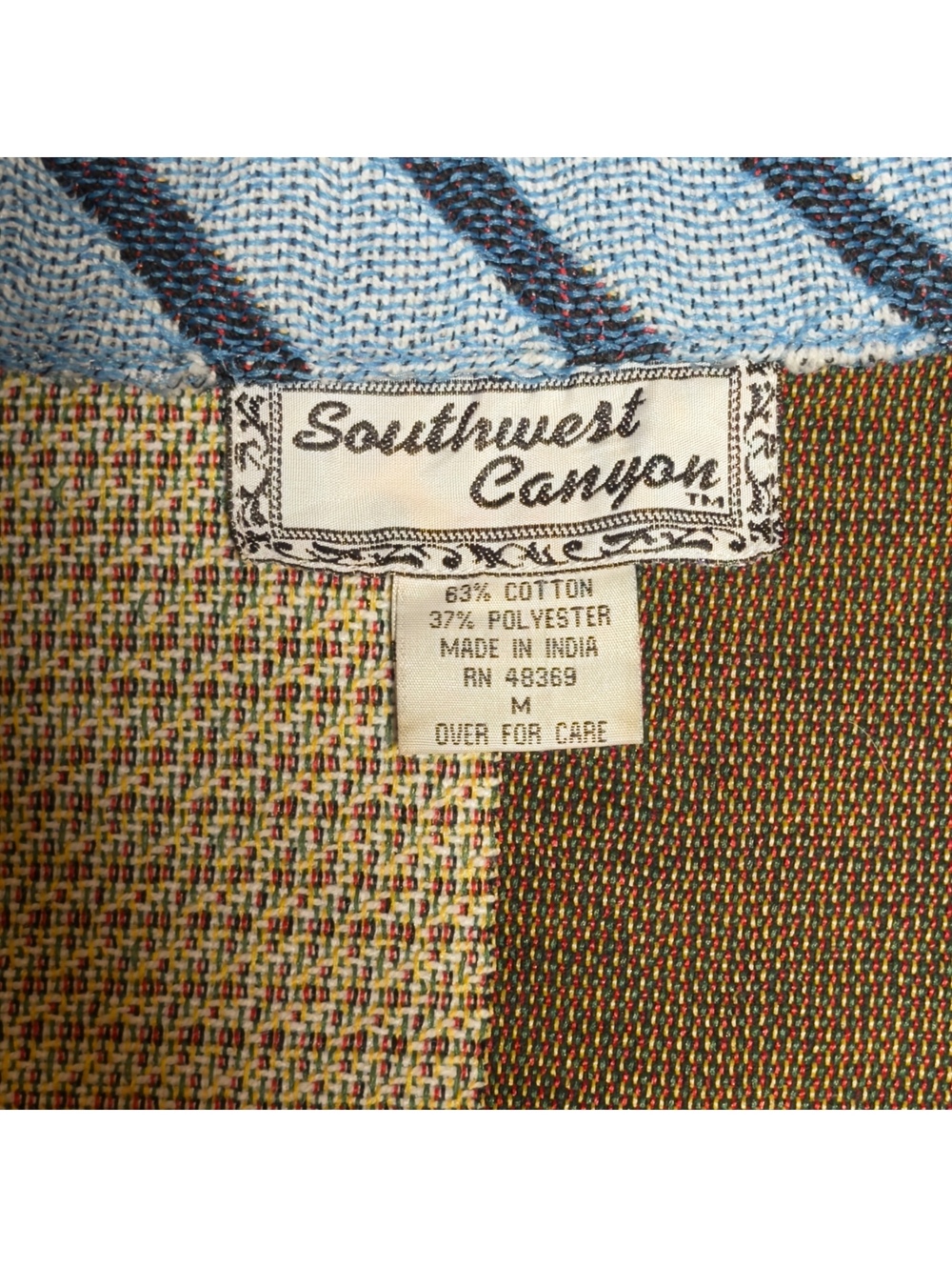 Vintage Cropped Button-Up Jacket with Western Motif - Picture 4 of 4